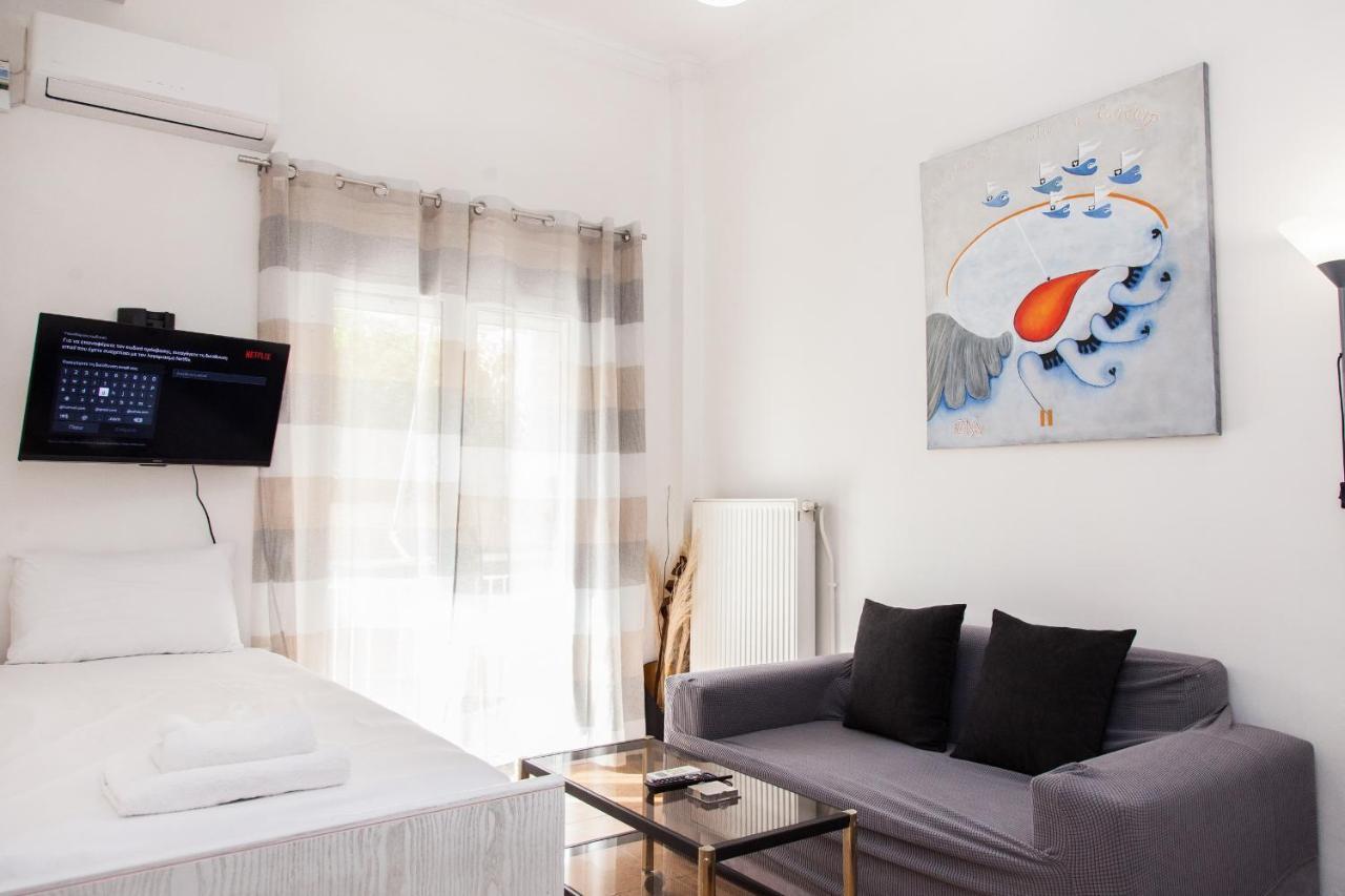 Cozy Apartment Near Stavros Niarchos Park Atenas Exterior foto