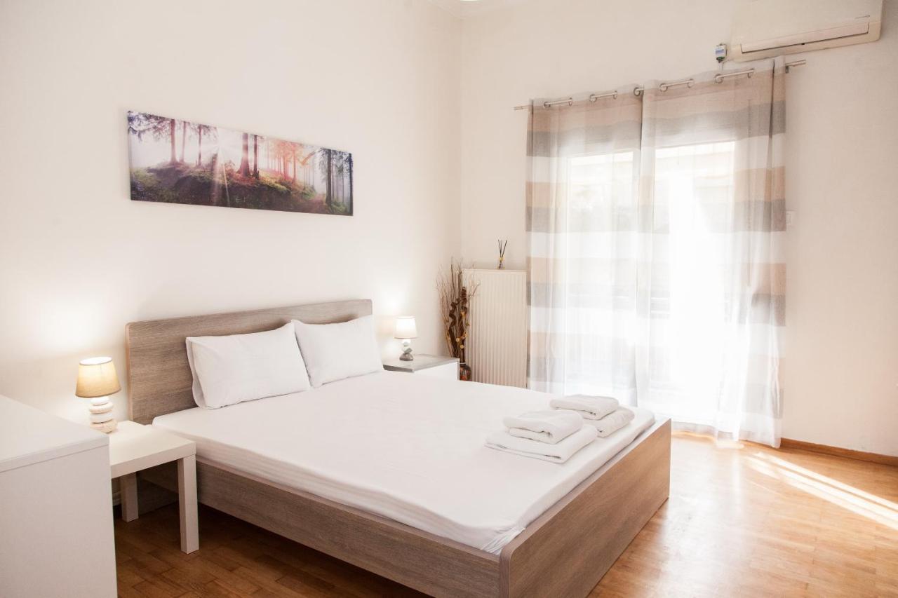 Cozy Apartment Near Stavros Niarchos Park Atenas Exterior foto